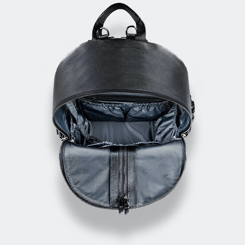 ONE NINE Nappy Backpack compartments